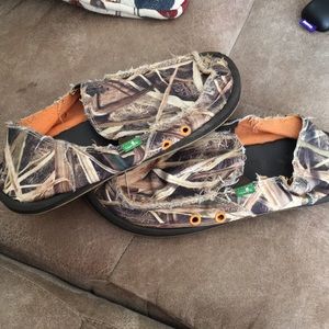 Sanuk Shoes Cammo